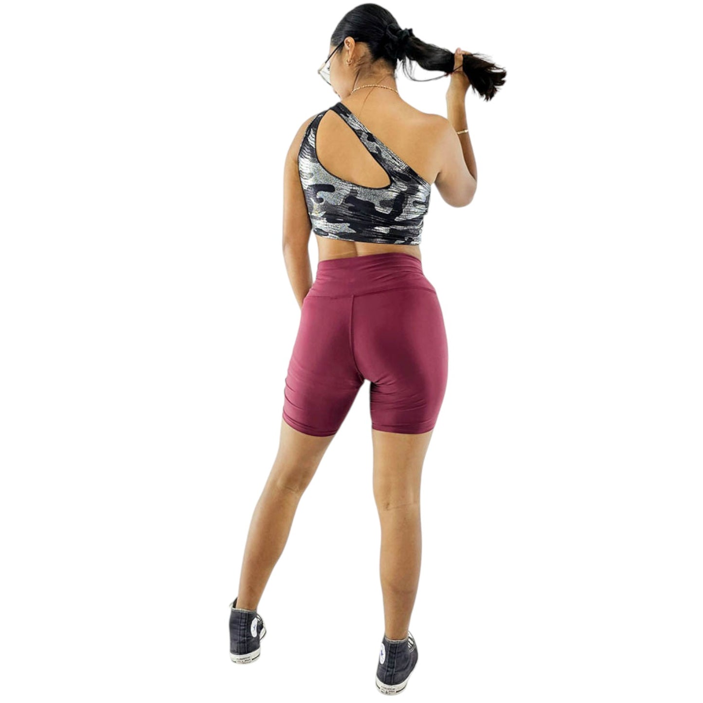 Leggin bermuda deportivo con control y realce que transforma tu rutina