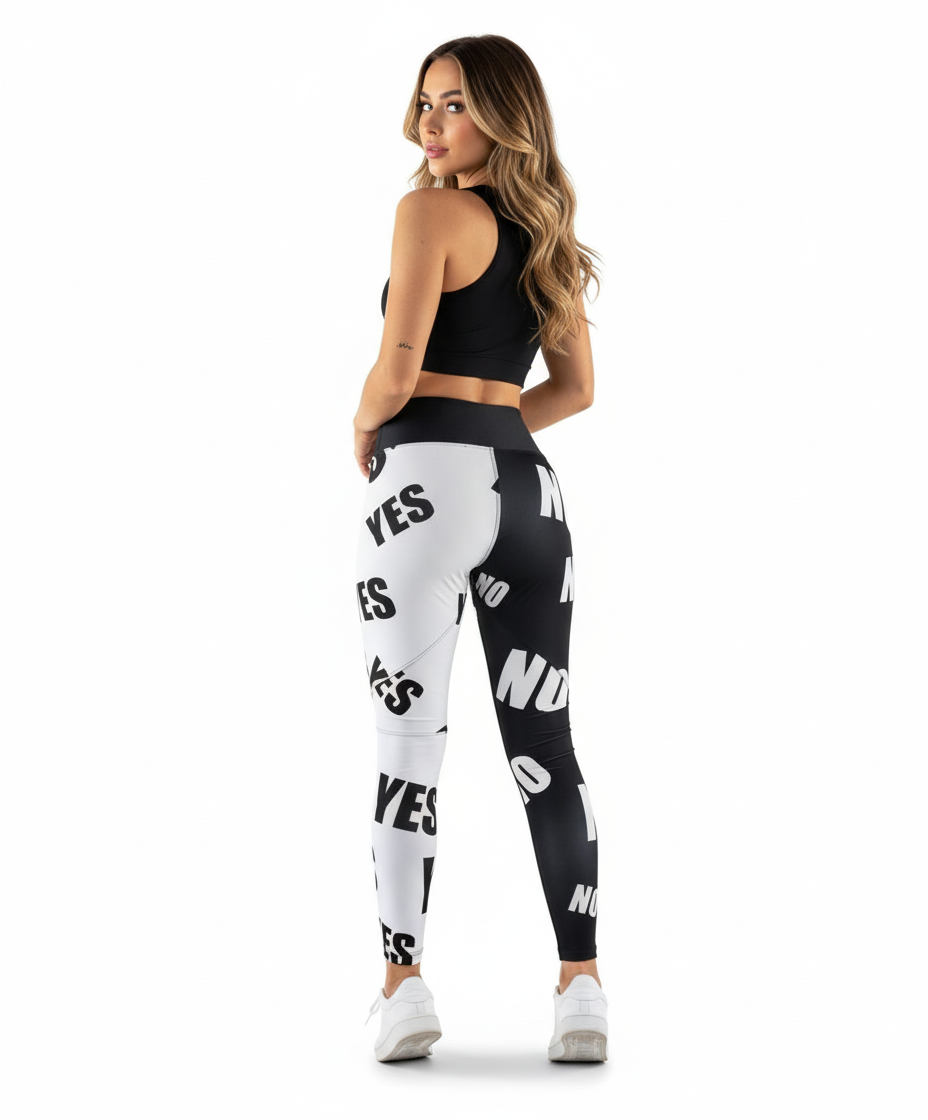 Leggins deportivos bicolor con estampado que estiliza con actitud