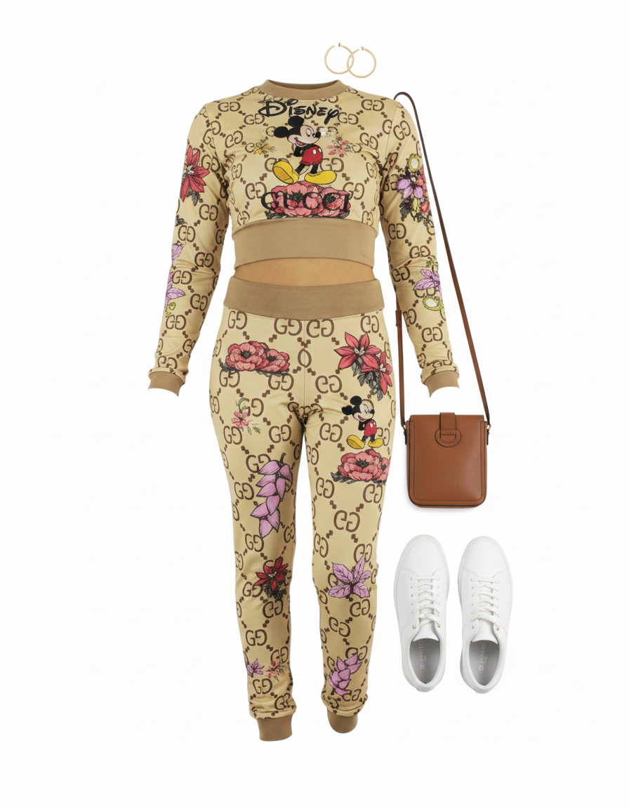 Conjunto estampado que define tu figura con actitud divertida