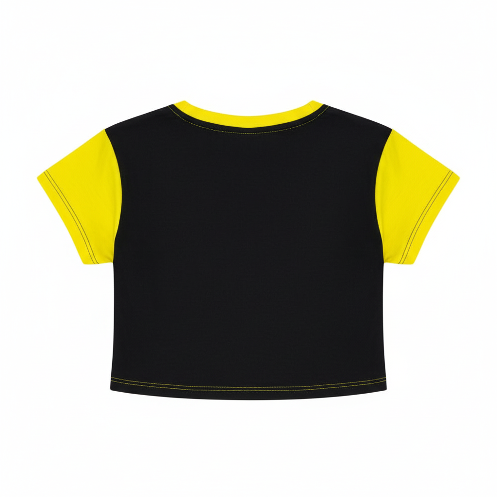 Crop top con estampado frontal que celebra tu estilo sin complicaciones