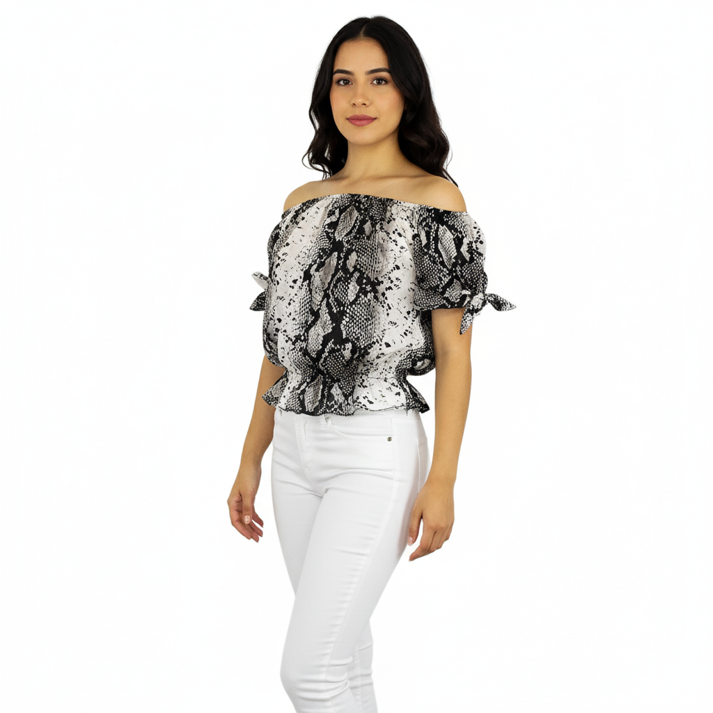 Blusa sin hombros con vuelo que resalta tu lado salvaje