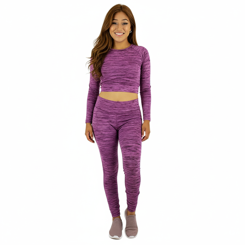 Conjunto deportivo con grecas que realza y estiliza en movimiento
