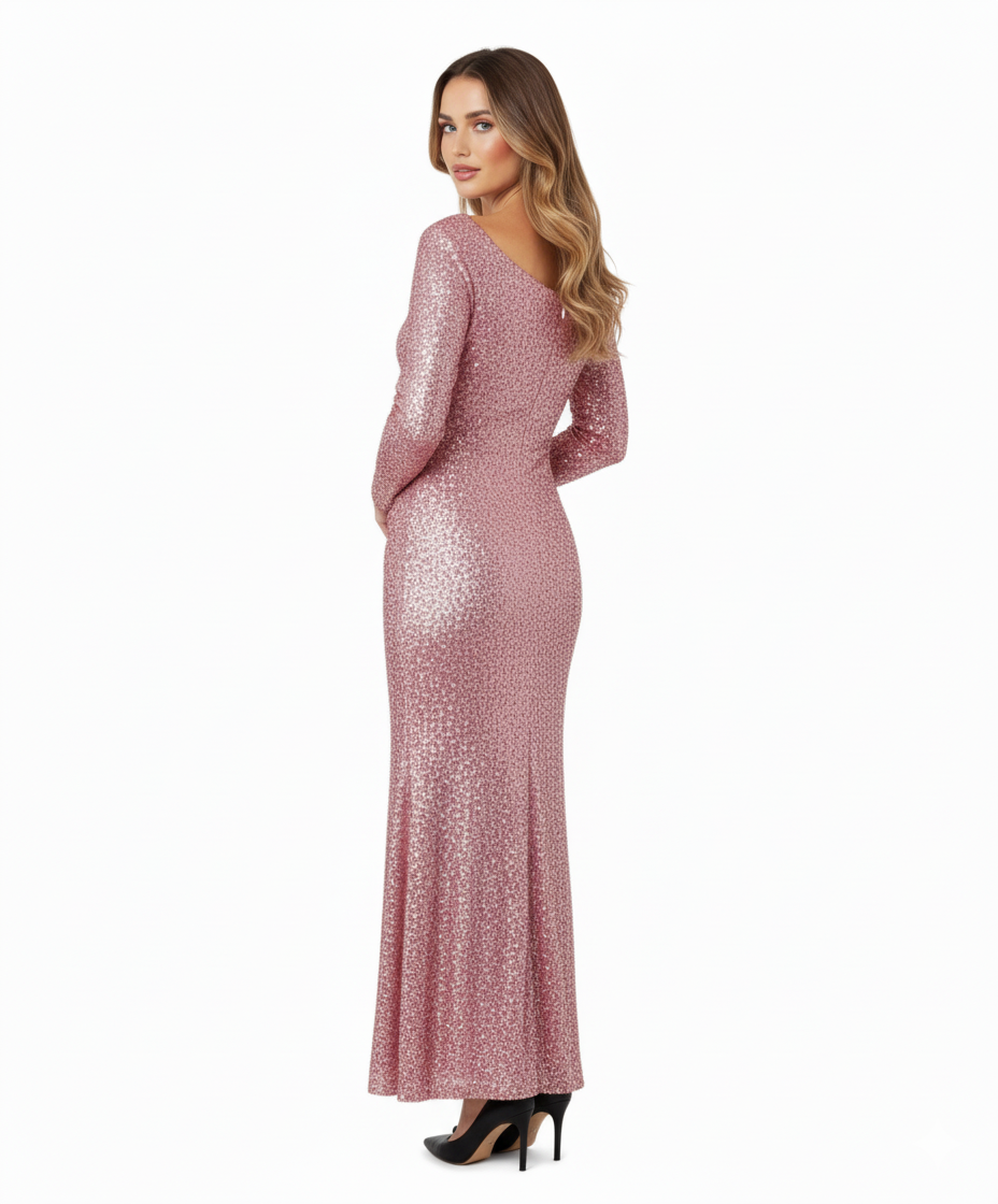 Vestido largo de lentejuelas con escote corazón y abertura que roba miradas