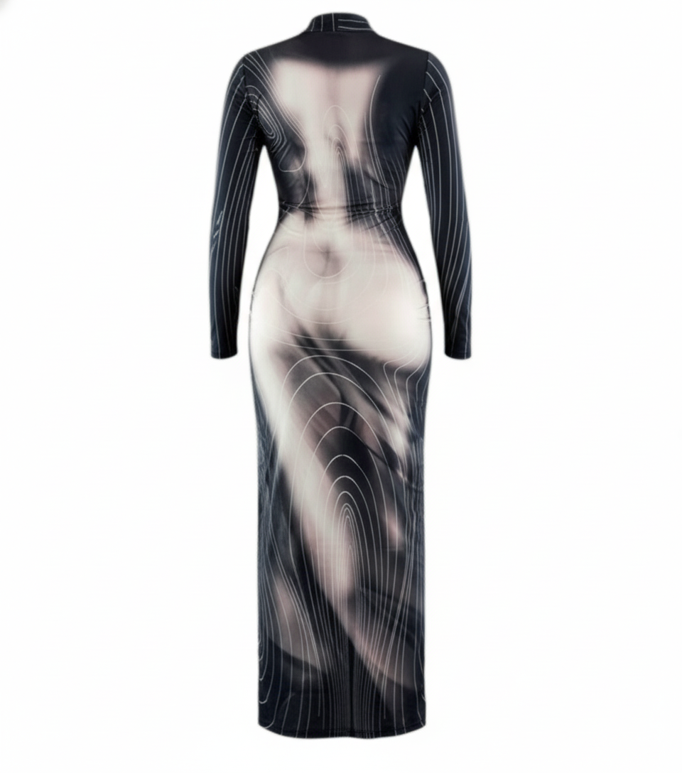 Vestido largo con estampado artístico que redefine la silueta con audacia