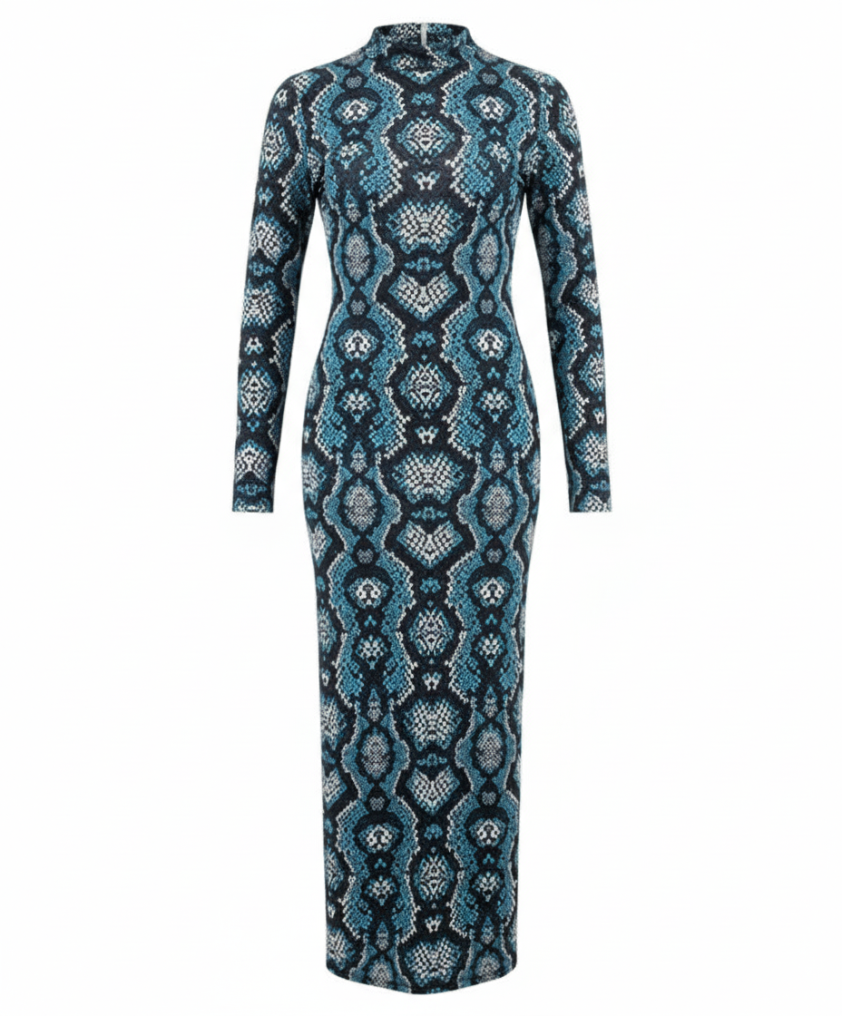 Vestido largo Chanel con estampado artístico que estiliza con presencia