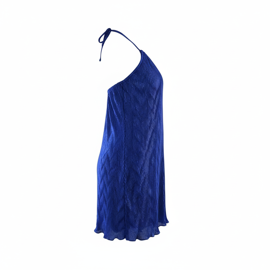 Vestido corto de tirantes que realza tu frescura con libertad y encanto