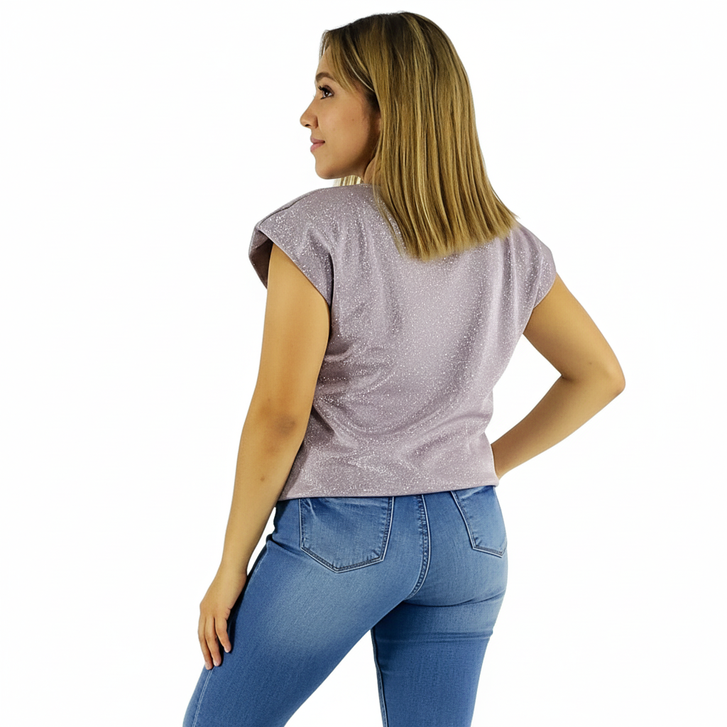 Blusa sin mangas con brillo elegante y corte favorecedor