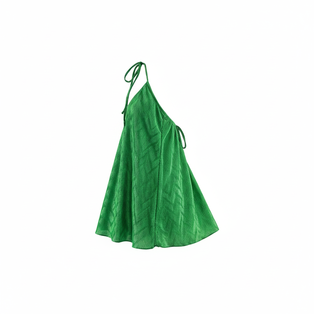 Vestido corto de tirantes que realza tu frescura con libertad y encanto