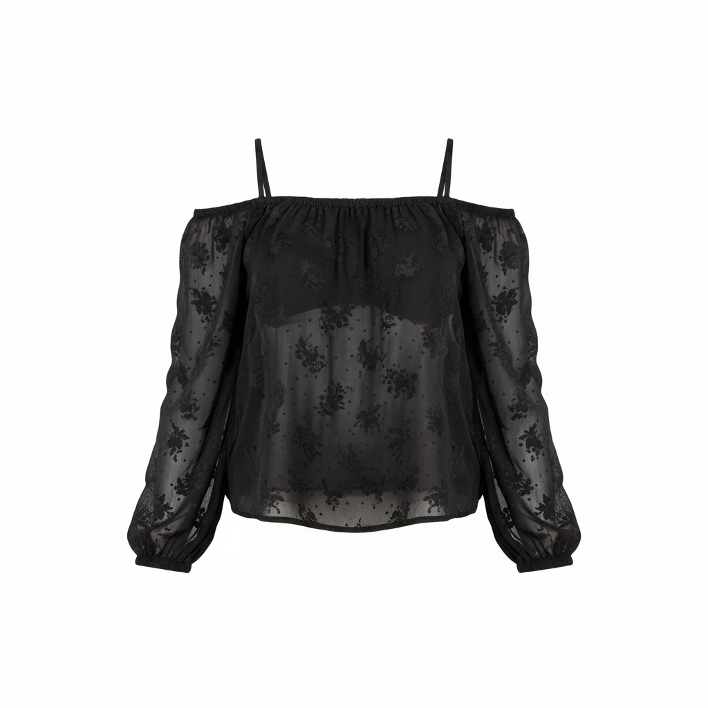 Blusa off shoulder con transparencias florales que evoca romanticismo campirano