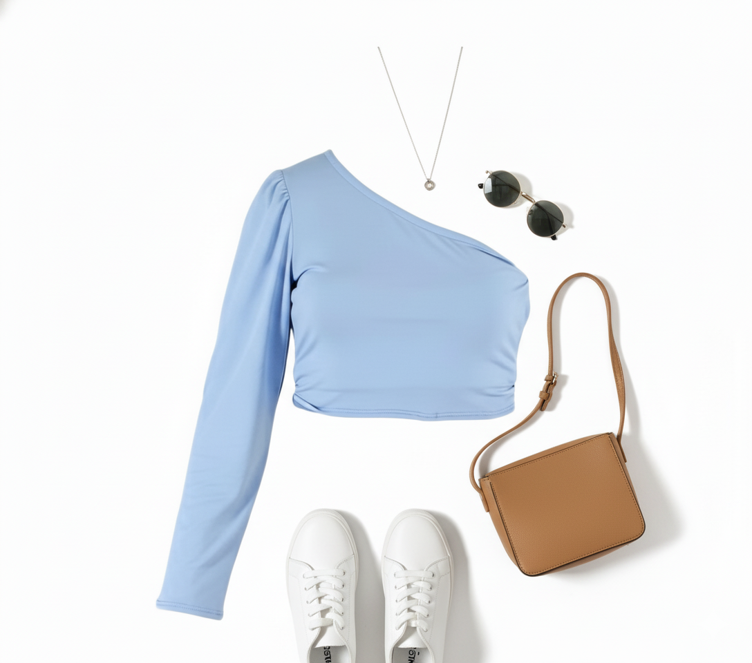 Blusa asimétrica con volumen que resalta tu lado atrevido