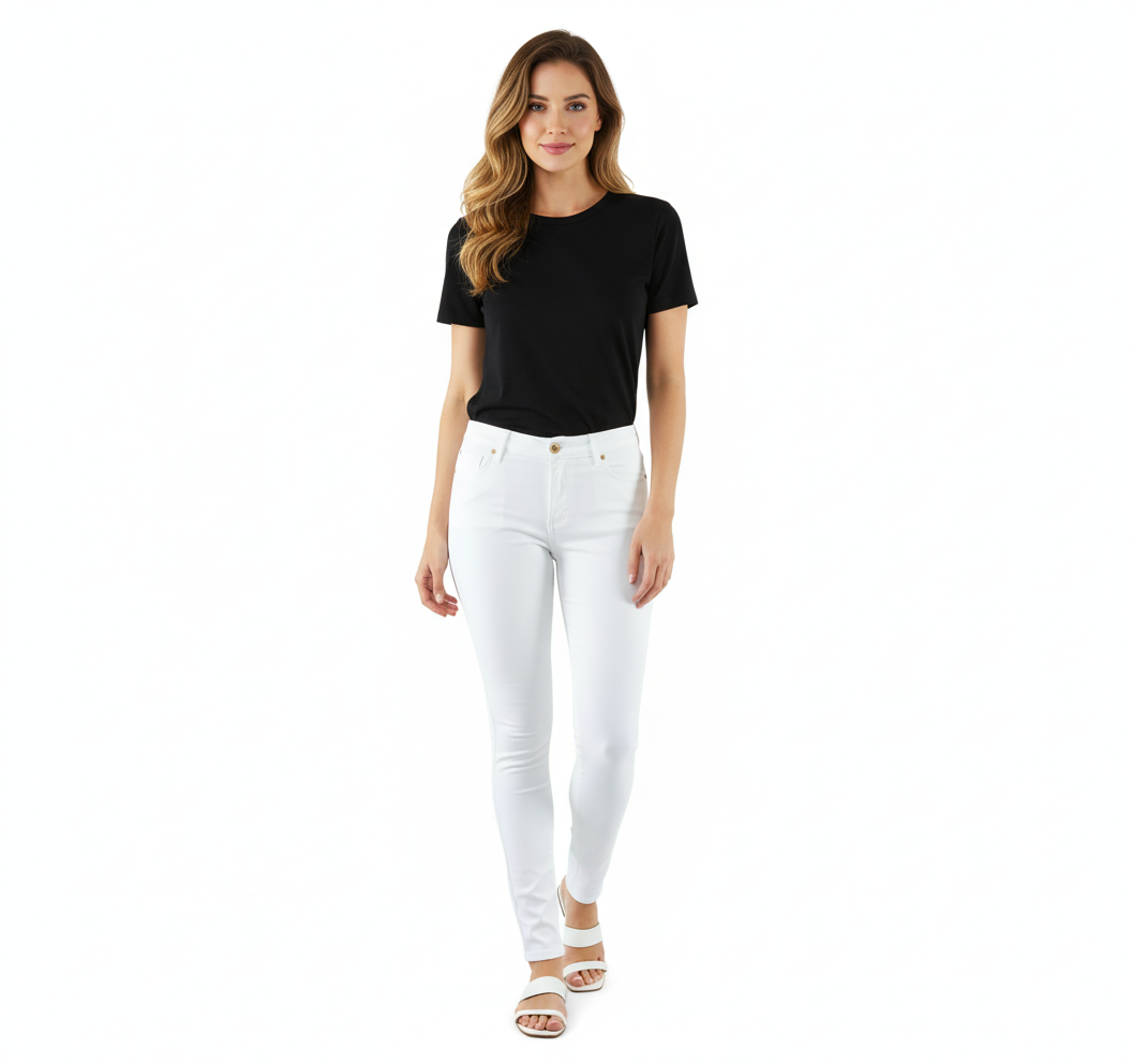 Pantalón recto ajustado con cinturón que define tu silueta con elegancia casual