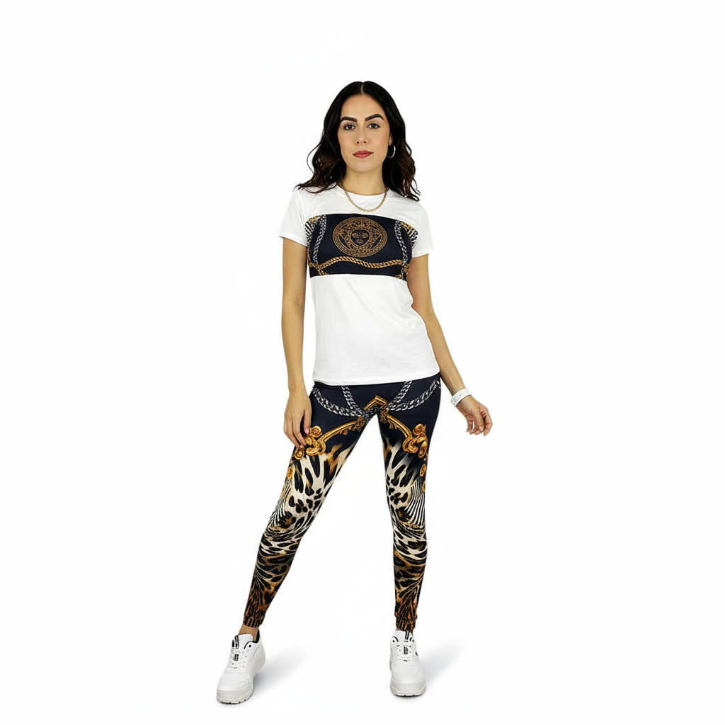 Conjunto estampado con animal print para destacar con confianza casual