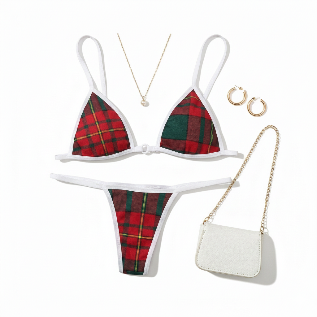 Bikini con cuadros y aro que combina ternura con audacia visual