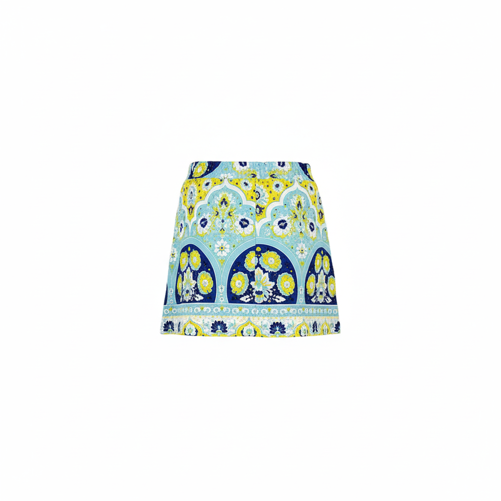 Minifalda estampada que ilumina tu look con frescura y armonía