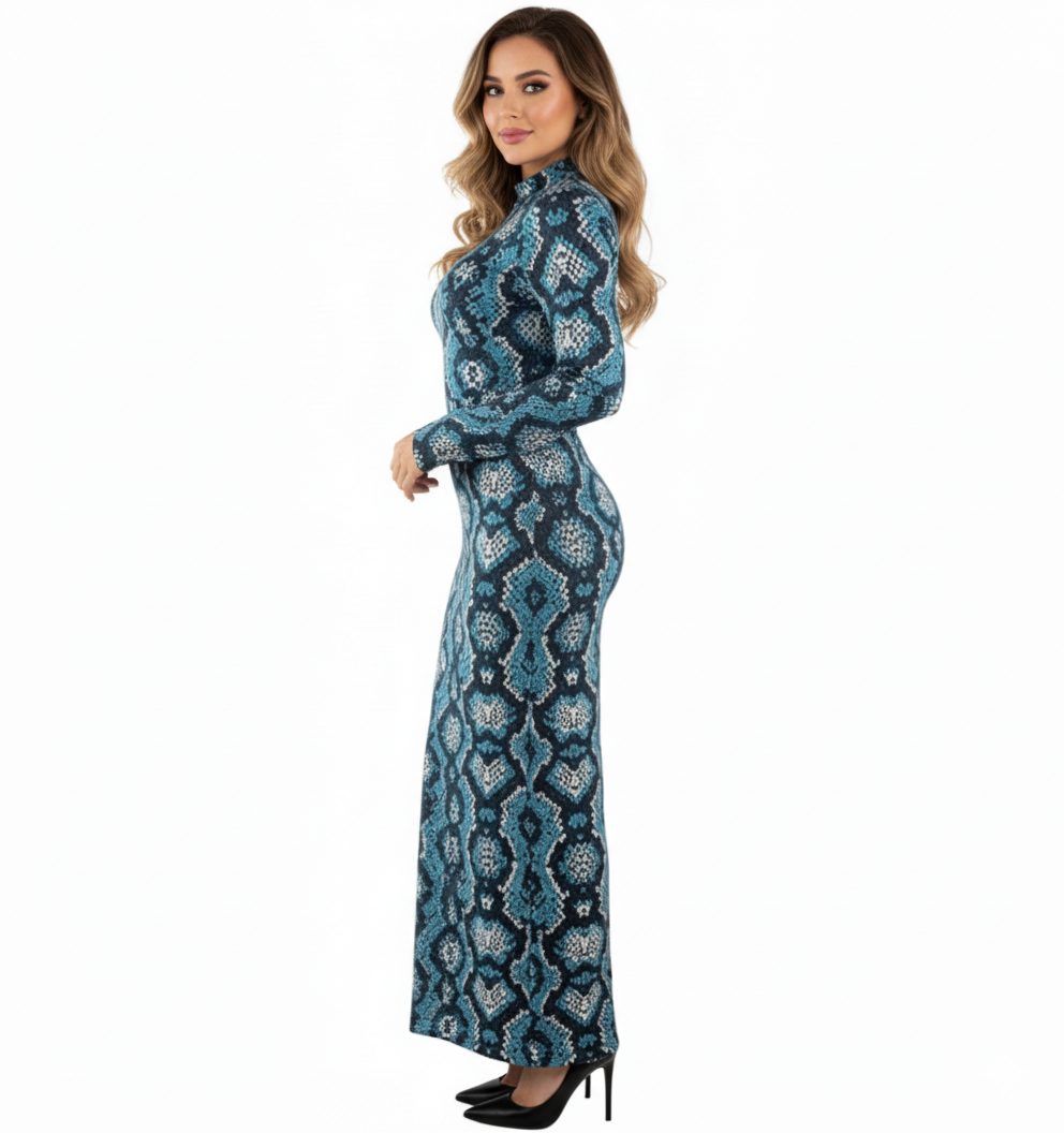 Vestido largo Chanel con estampado artístico que estiliza con presencia