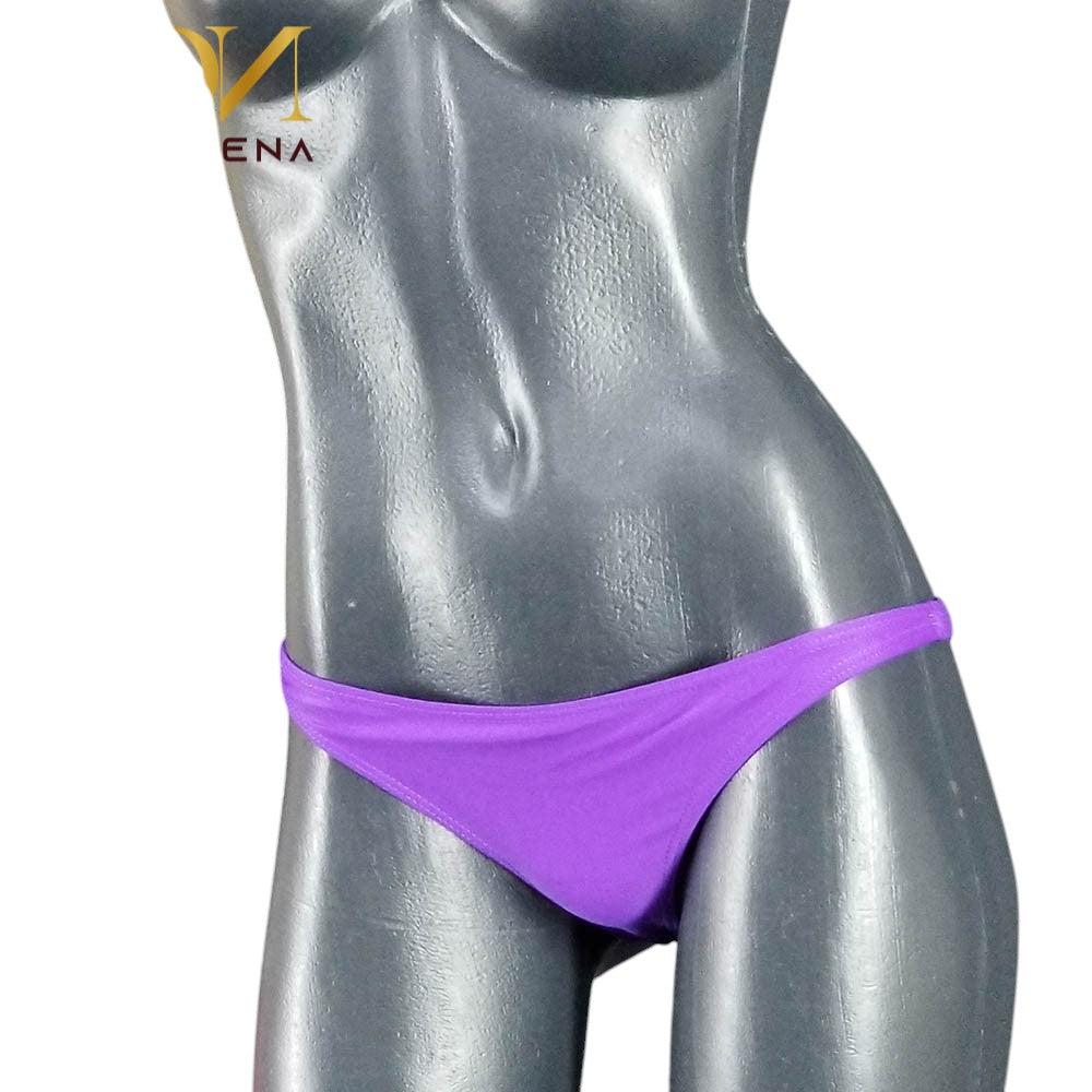 Tanga lisa tipo panty que realza tu figura con sensualidad sutil