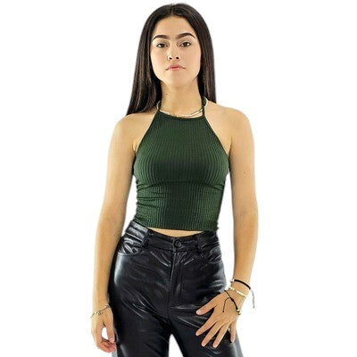 Blusa de tirantes con escote halter que enmarca tu silueta con actitud libre