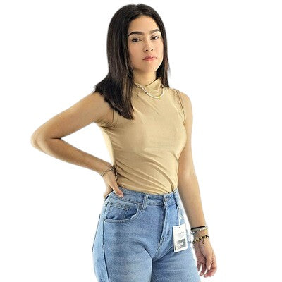 Pantyblusa sin mangas de caída limpia que resalta tu figura con elegancia natural