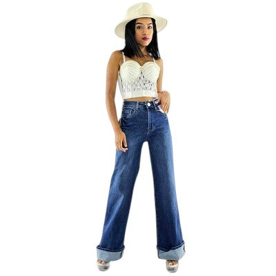 Pantalón acampanado de mezclilla que alarga tus piernas con estilo natural