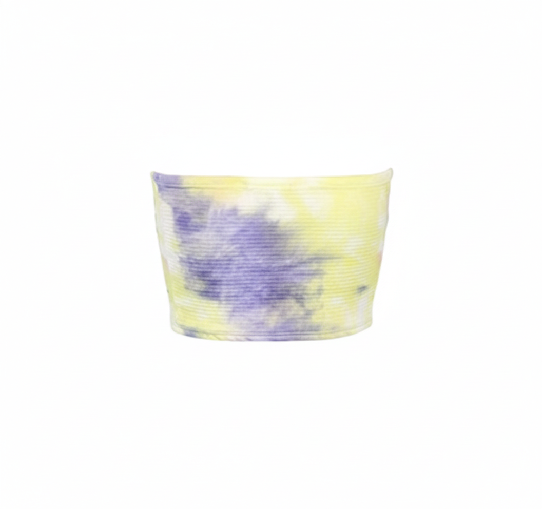 Crop top tipo tubo con estampado vibrante que resalta tu alegría natural
