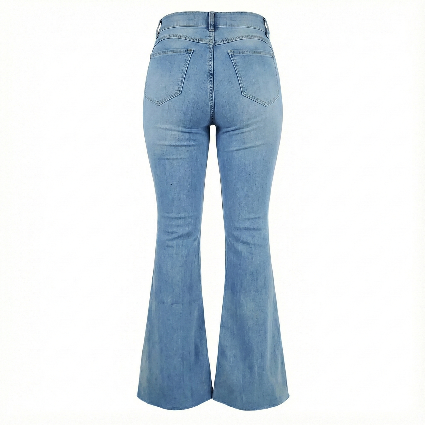 Pantalón acampanado de mezclilla que alarga tus piernas con estilo vintage