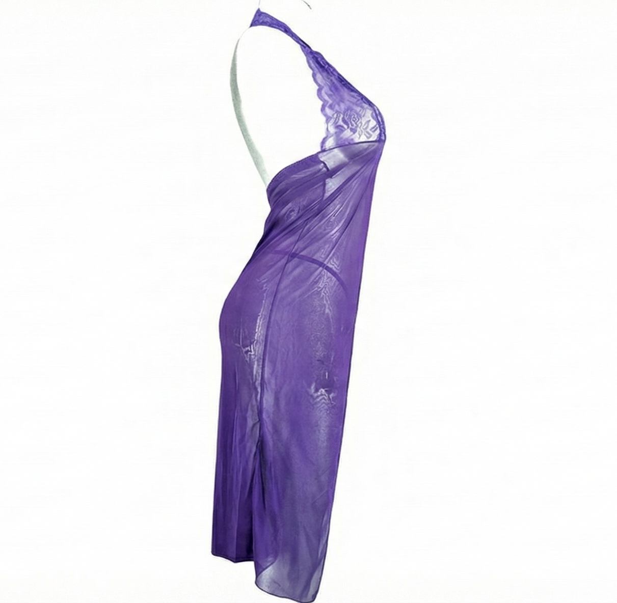 Babydoll largo de encaje y transparencias con escote halter y corte sensual