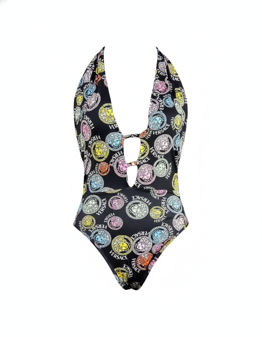 Monobikini con escote profundo y tirantes que estiliza tu figura con sensualidad elegante