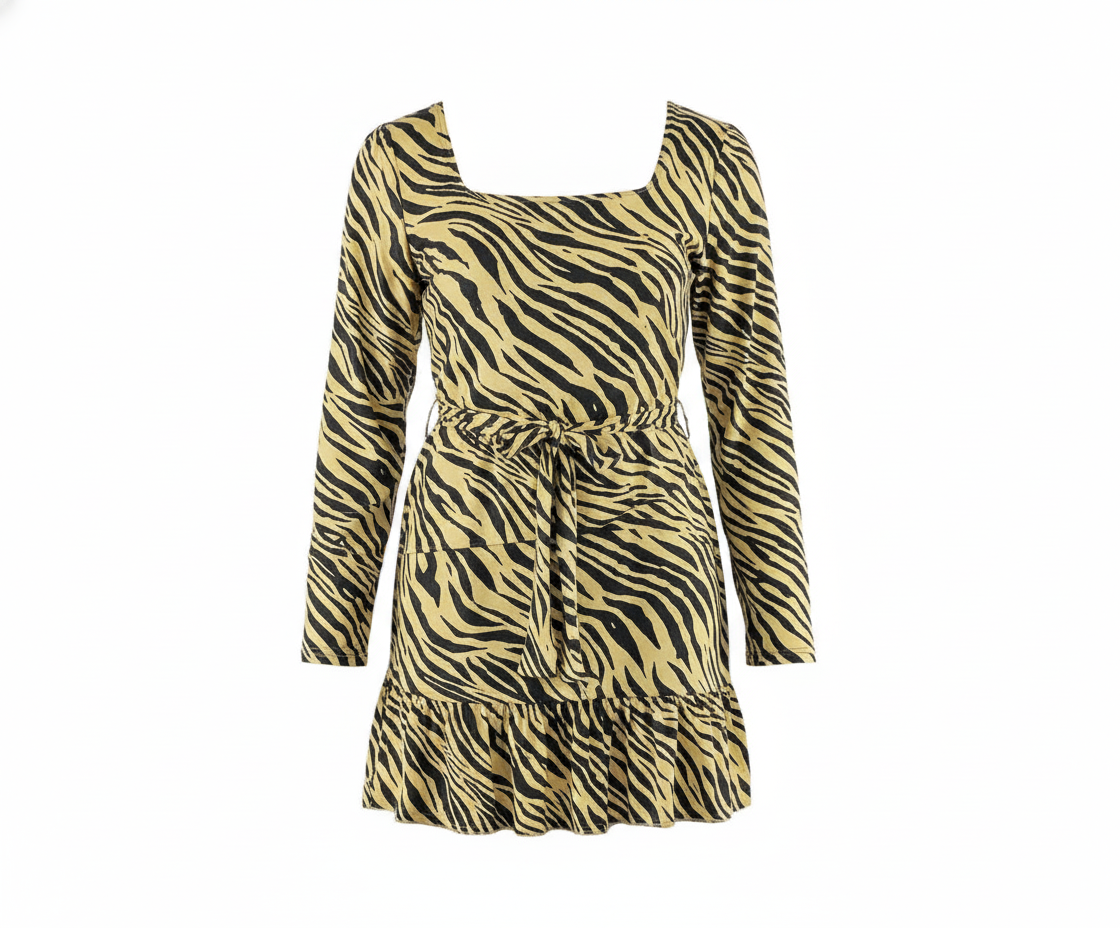 Vestido corto estampado con volumen en mangas que atrae todas las mirada