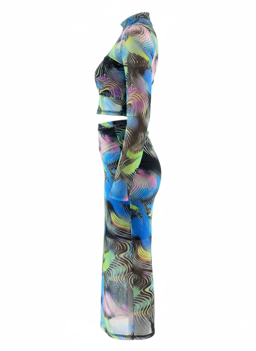 Conjunto con falda translúcida que potencia tu energía creativa