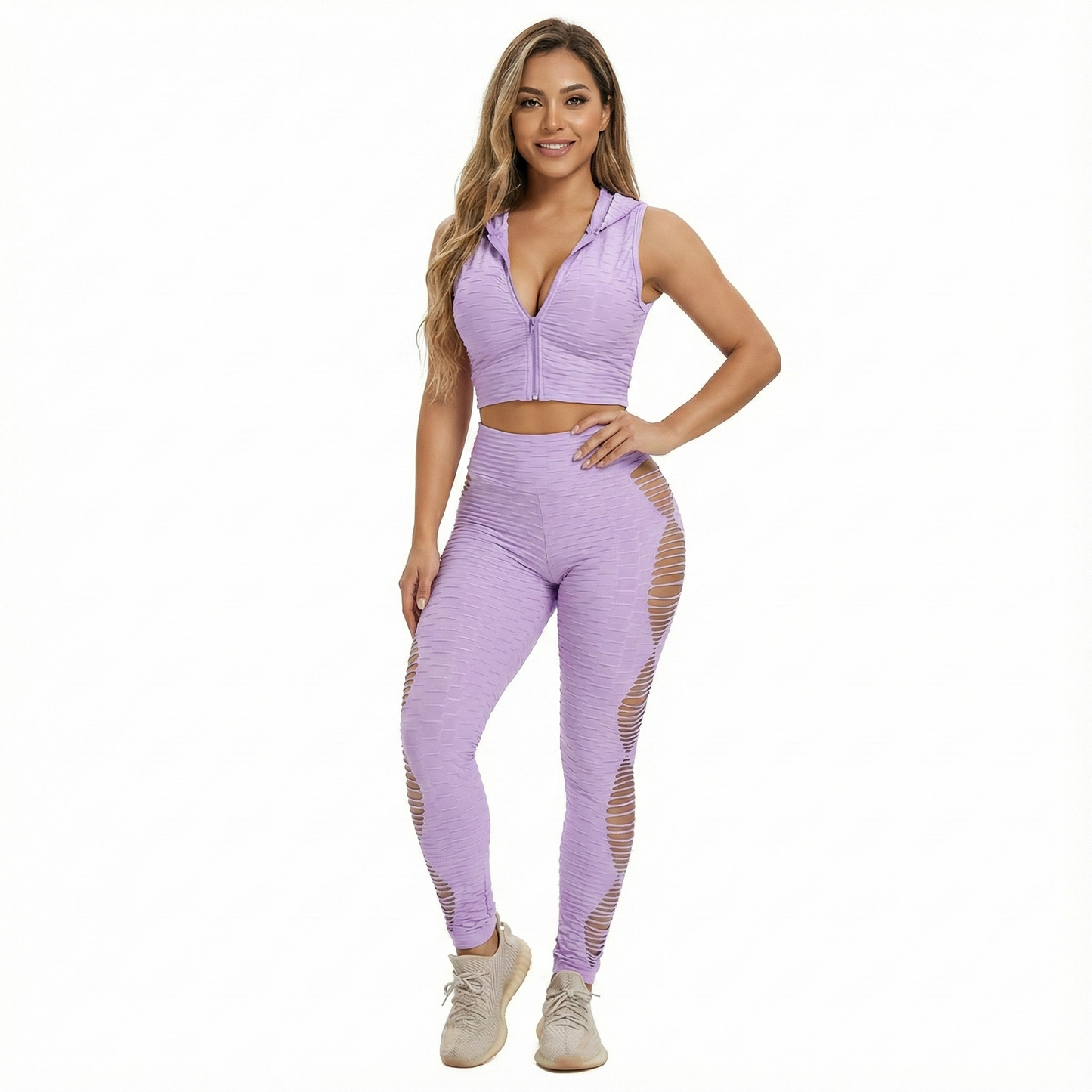 Conjunto deportivo con rombos laterales que estiliza tu figura al moverte