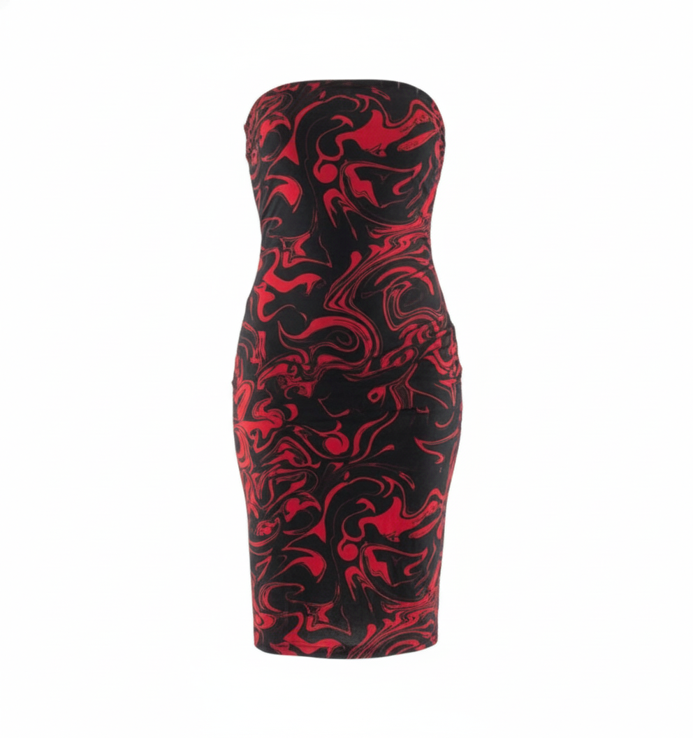 Vestido strapless con ondas que define tu figura con elegancia audaz