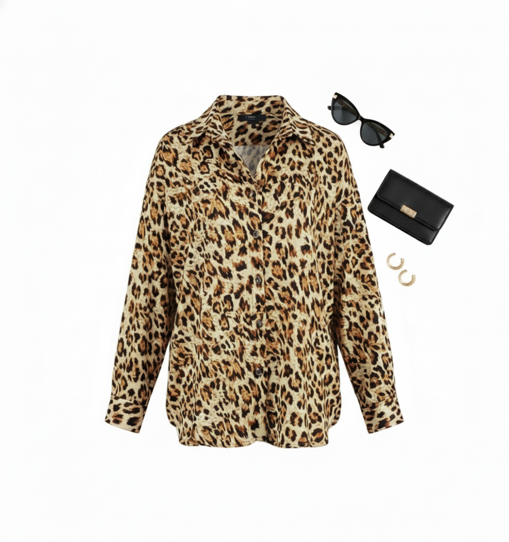 Blusa oversize con estampado felino que impone estilo con actitud
