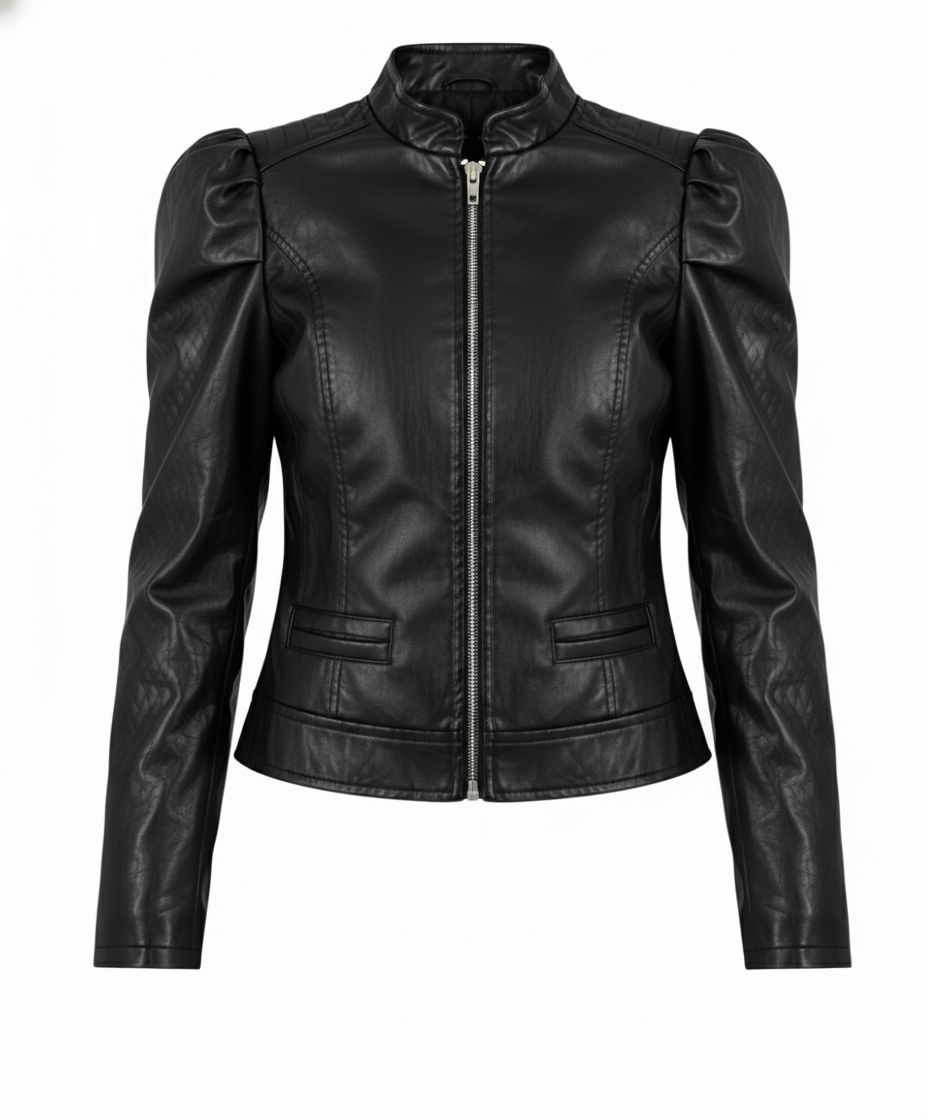 Chamarra de vinipiel con estructura que marca presencia con estilo