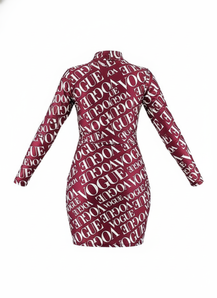 Minivestido con cuello tortuga que define tu silueta con elegancia audaz