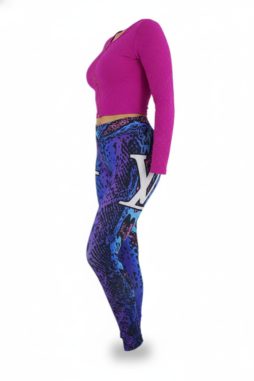 Conjunto deportivo Push Up con estampado víbora que moldea tu silueta con audacia