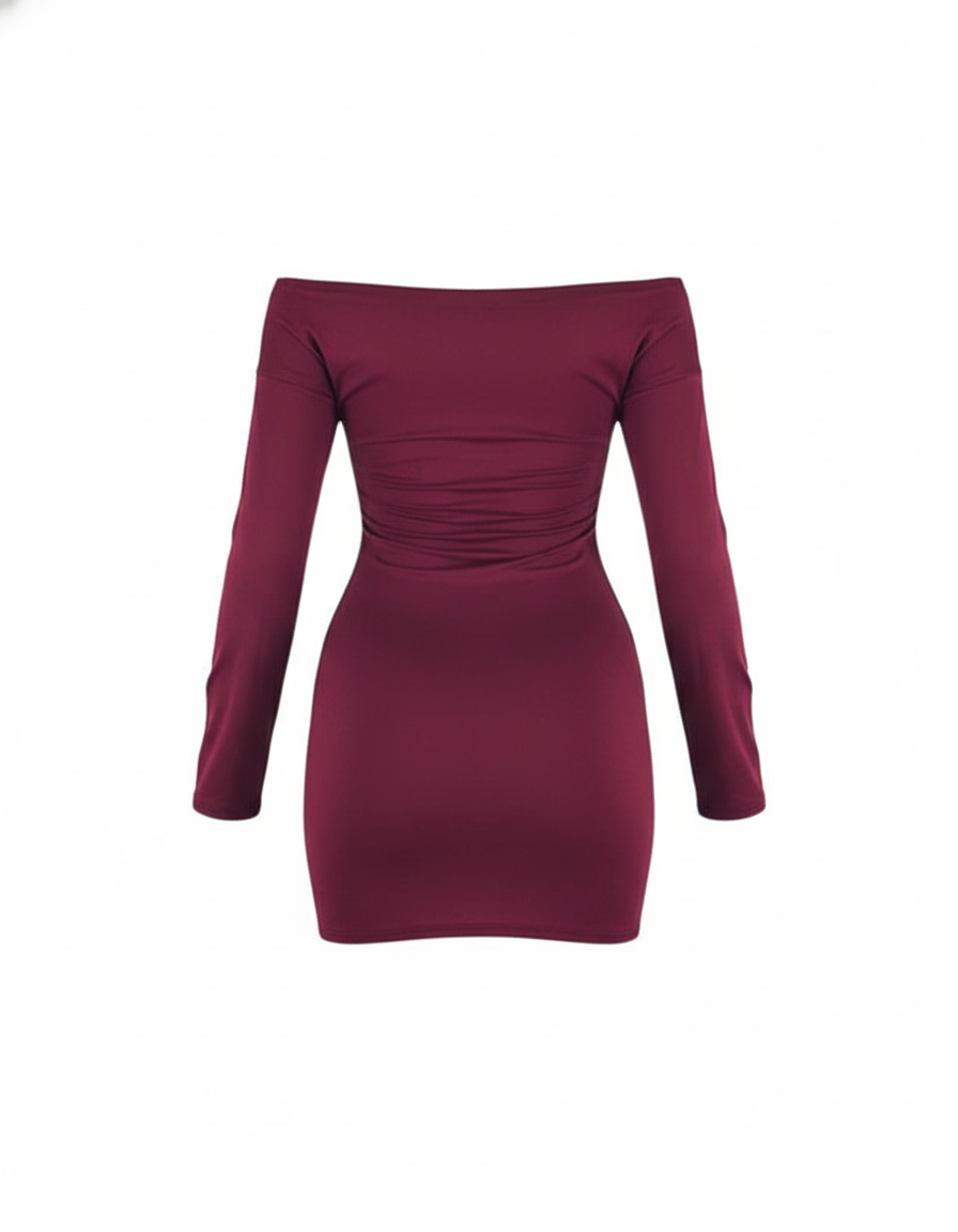 Minivestido de hombros descubiertos que enmarca tu silueta