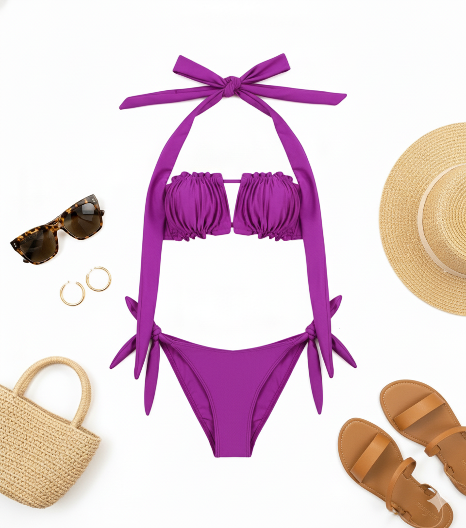 Bikini de dos piezas con cintas largas que combina sensualidad y libertad creativa