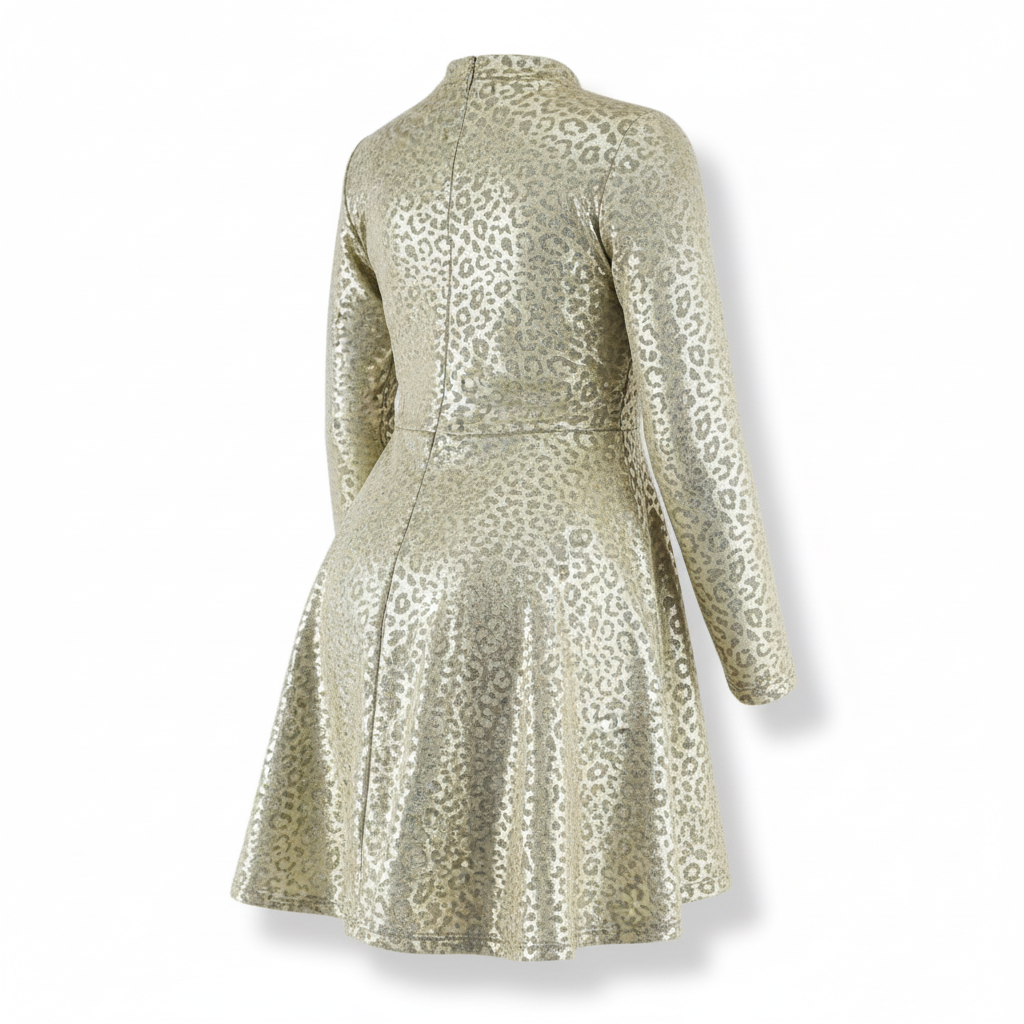 Vestido corte imperio con brillo felino que empodera tu presencia