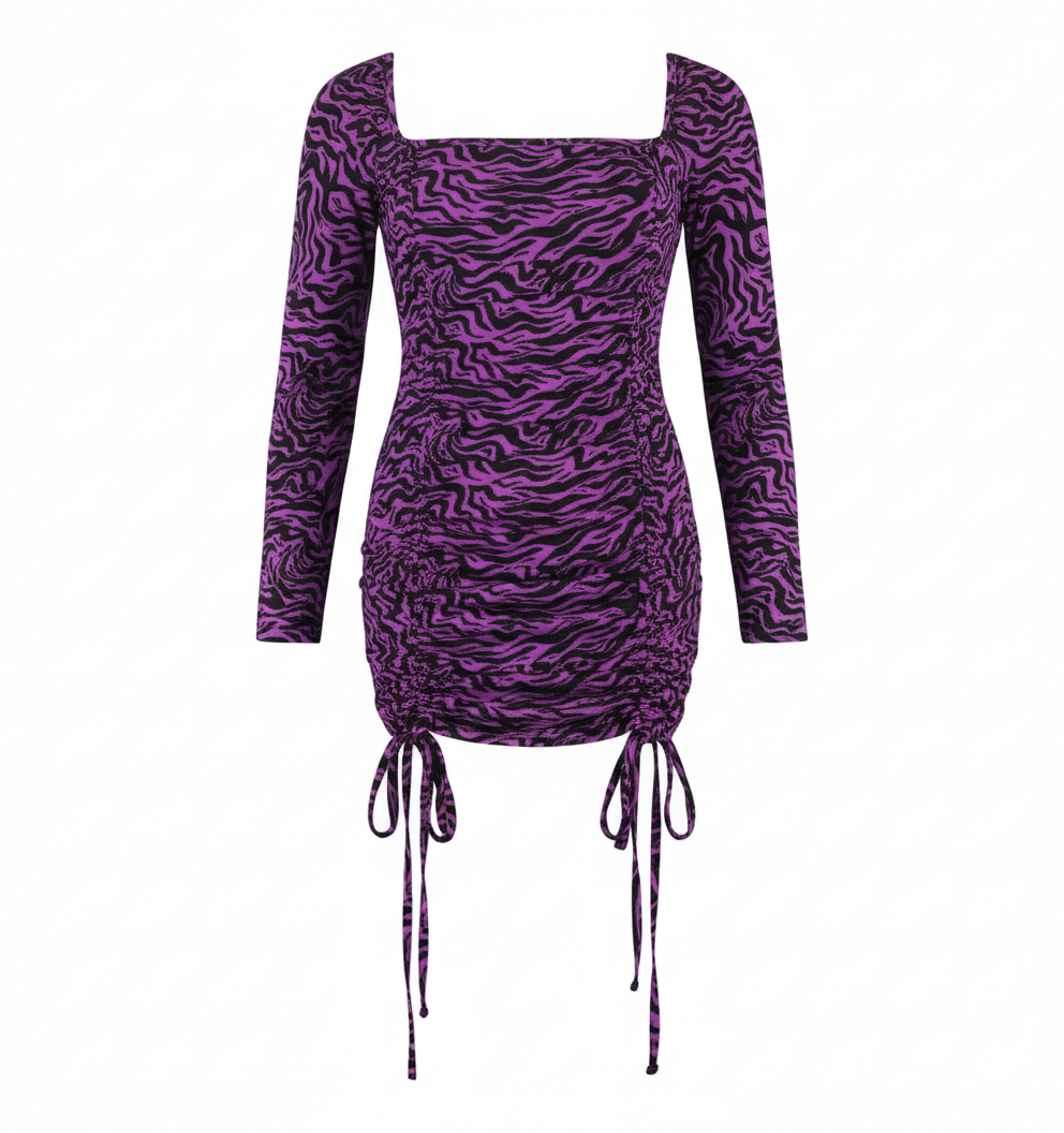Minivestido fruncido con estampado que roba miradas con cada paso