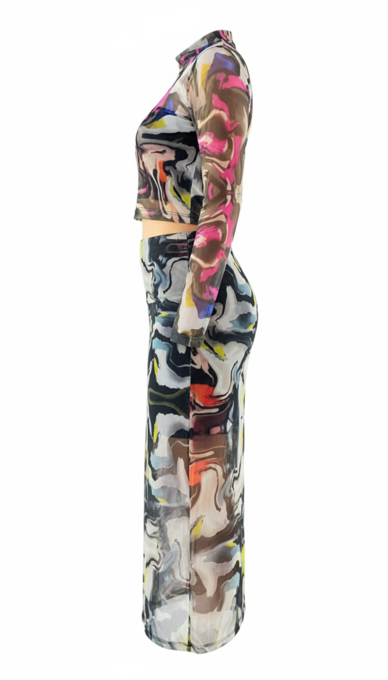 Conjunto con falda translúcida que potencia tu energía creativa