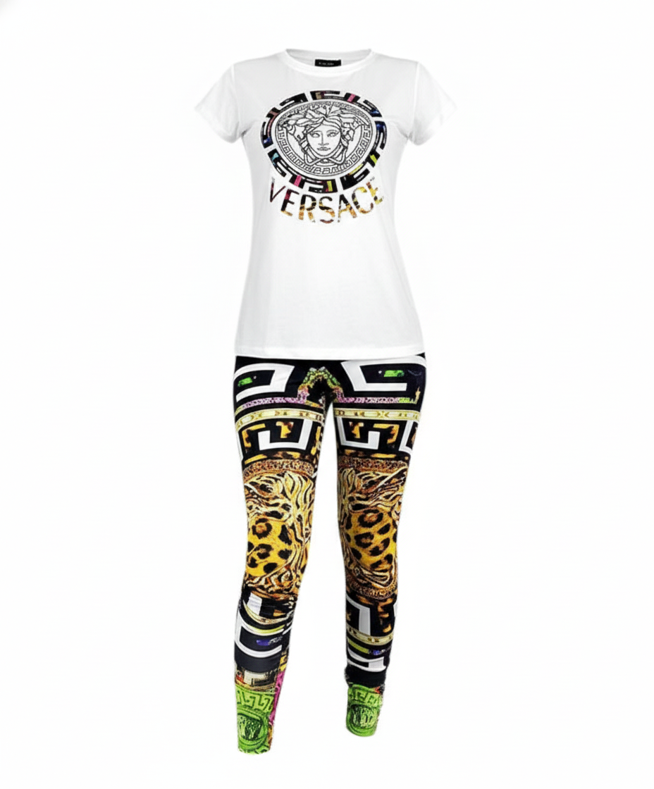 Conjunto con leggins estampados que estiliza con fuerza visual urbana