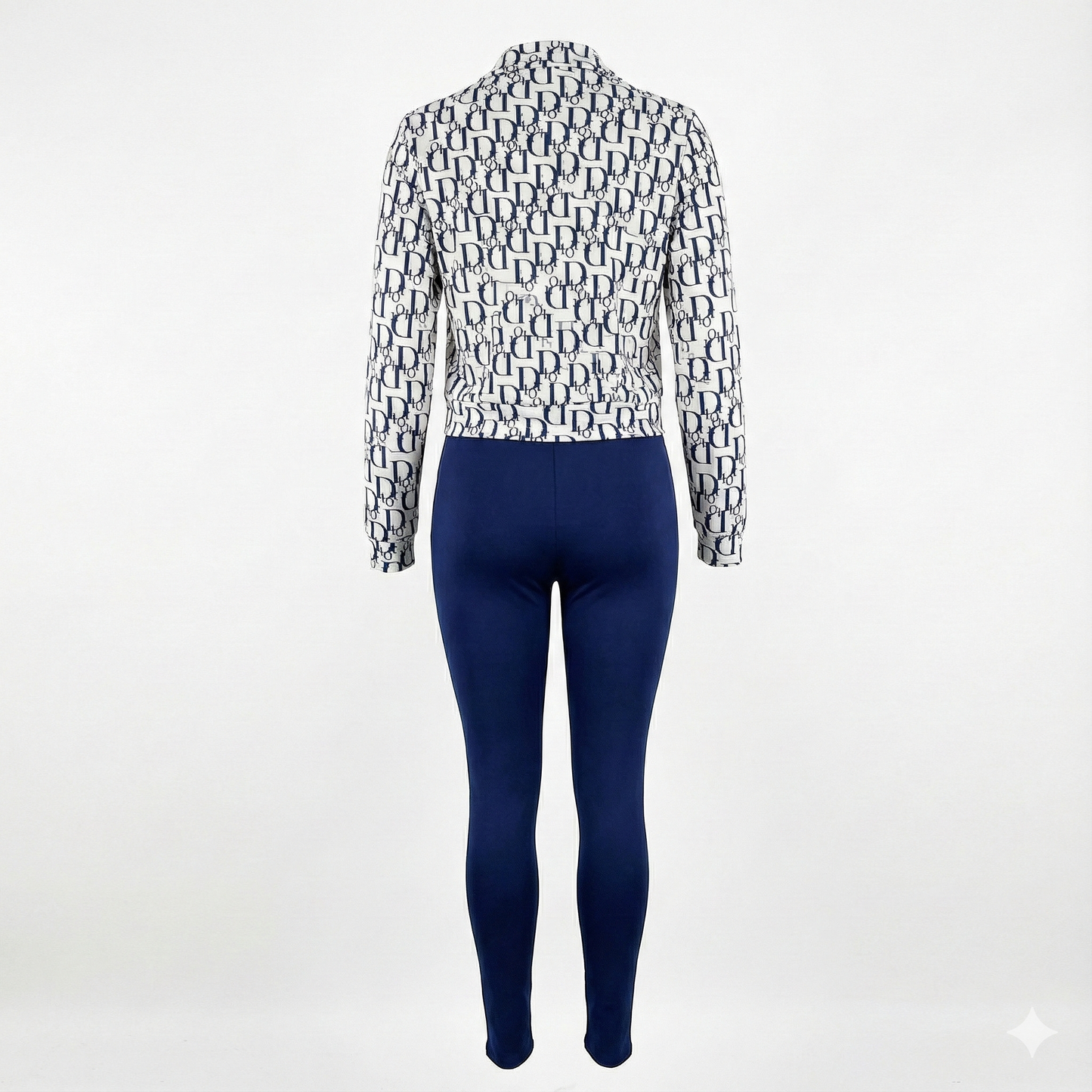 Palazzo deportivo con chaqueta que moldea tu figura y activa tu energía