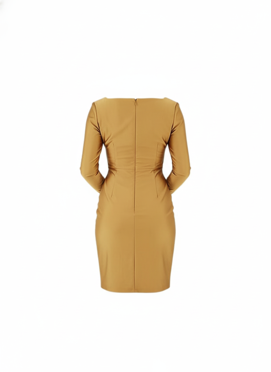 Vestido corto con escote cuadrado que resalta tu silueta con elegancia casual