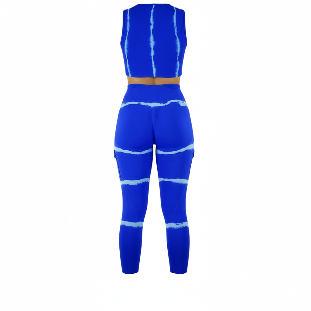 Conjunto deportivo con escote halter que moldea y estiliza al entrenar