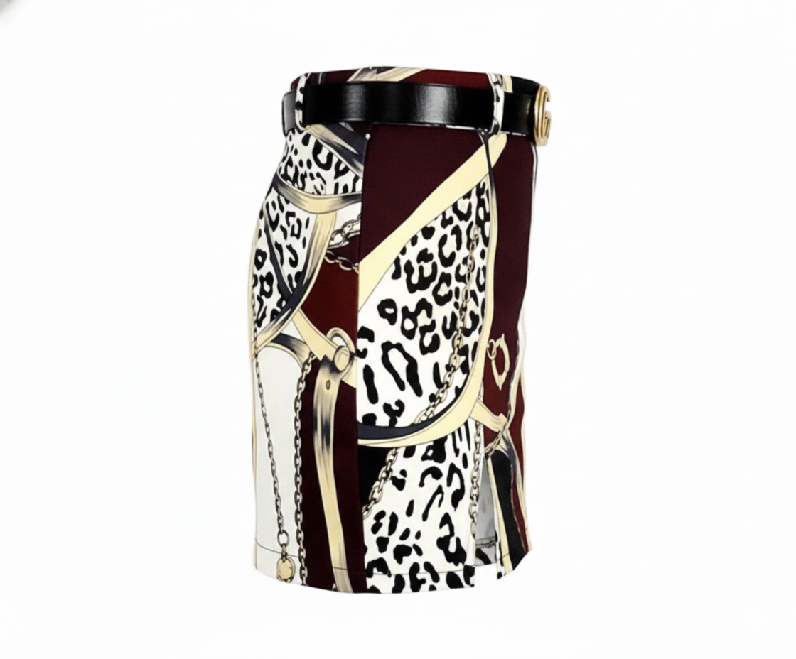 Minifalda estampada con cinturón que potencia tu estilo atrevido con elegancia