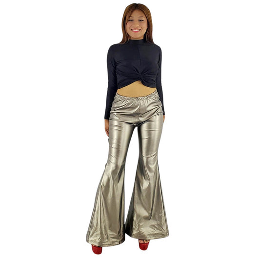 Pantalón acampanado de vinil que alarga tu figura con energía escénica
