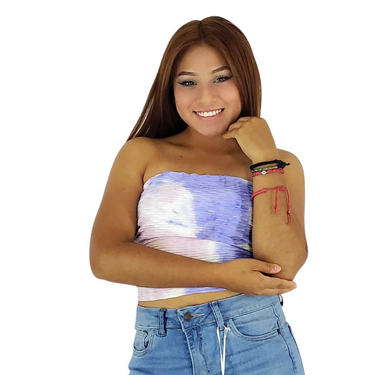 Crop top tipo tubo con estampado artístico que resalta tu esencia creativa