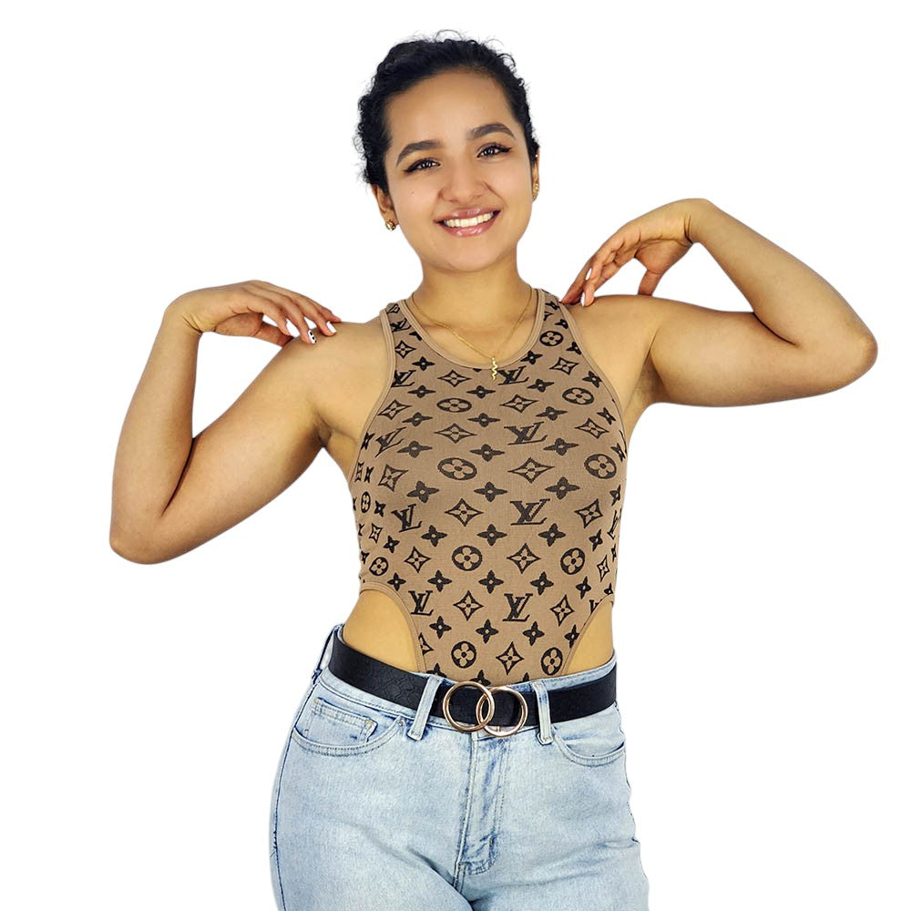 Pantiblusa estampada sin mangas que marca tu silueta con estilo audaz