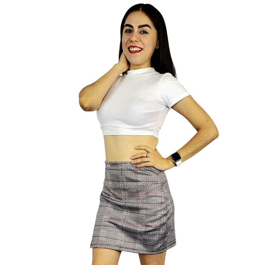Minifalda con corte clásico que estiliza tu silueta con un aire sofisticado