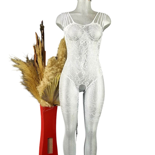 Body teddy largo con encaje floral que eleva tu sensualidad con sutileza audaz